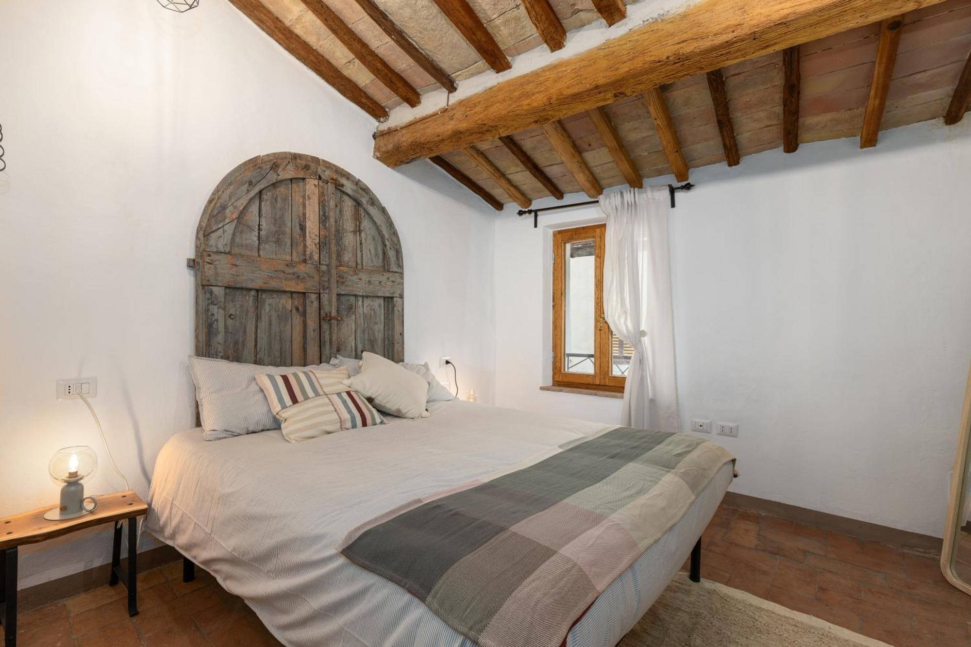 Casa Vesta Apartment ซานจีมิญญาโน ภายนอก รูปภาพ